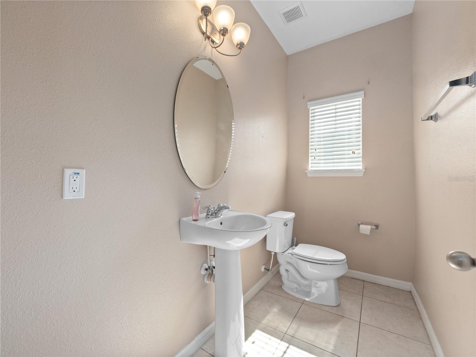 1610 Mohegan Boulevard, FL