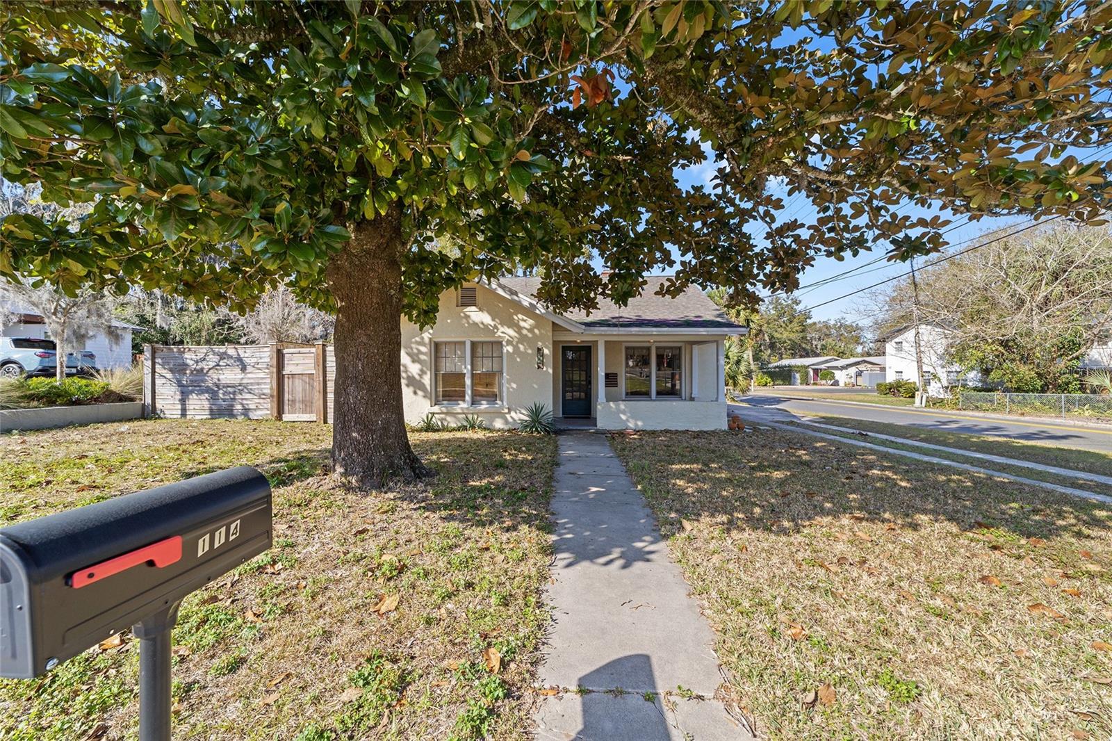 114 11th Avenue, FL