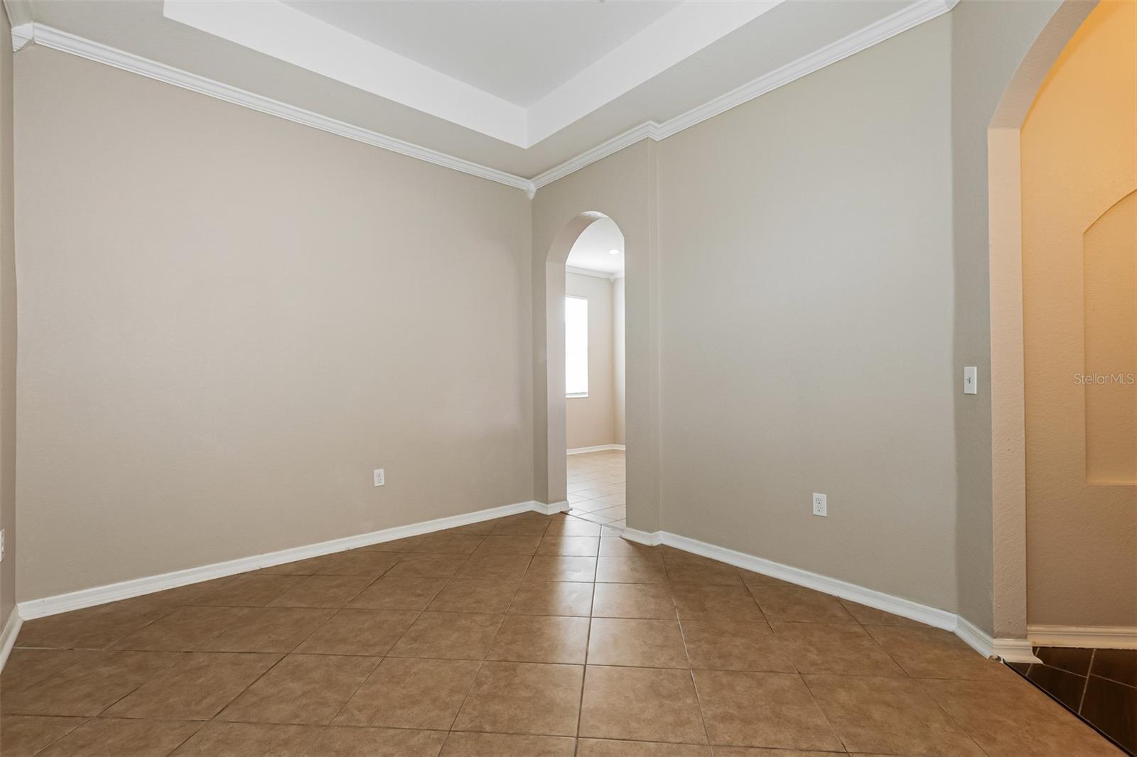 8130 Woodvine Circle, FL