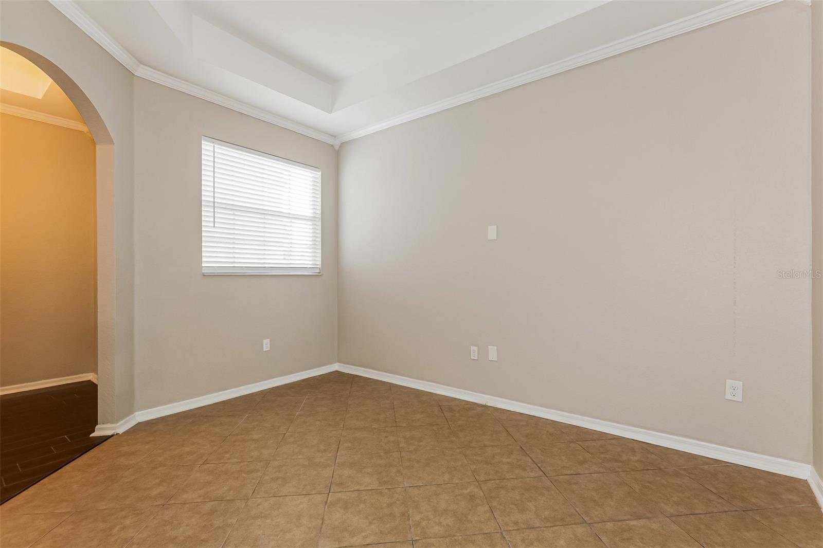 8130 Woodvine Circle, FL