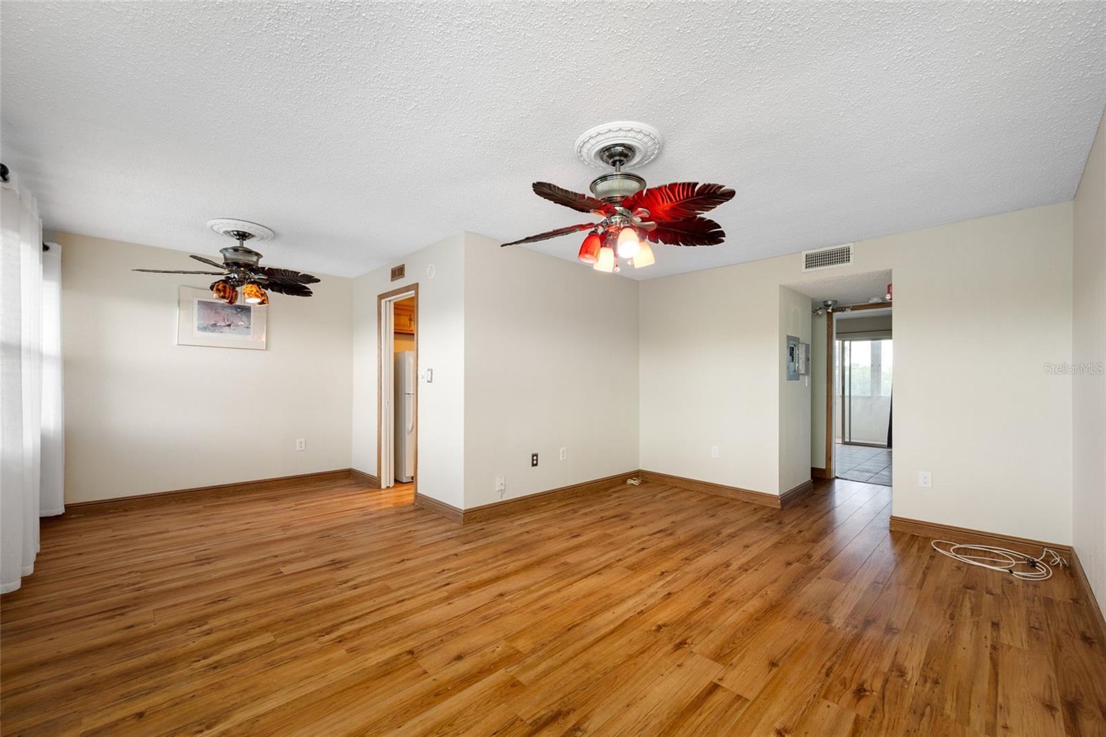1001 77th Avenue, FL
