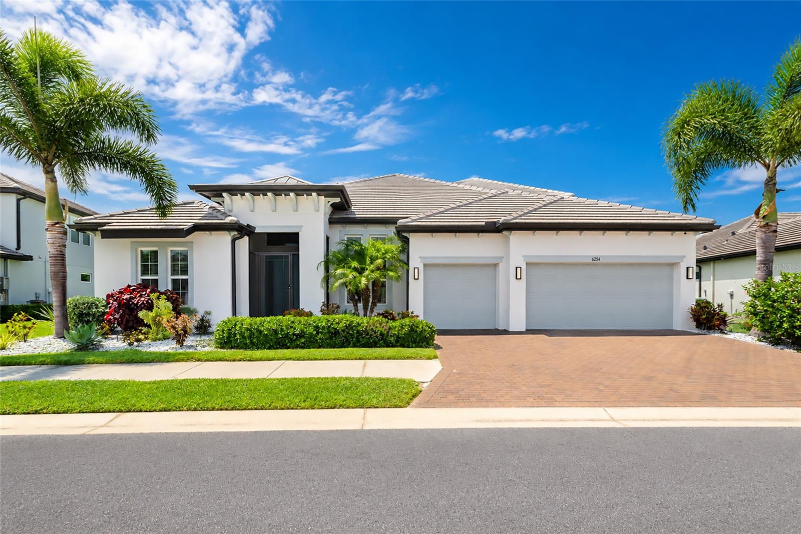 6254 Rivo Lakes Boulevard, FL