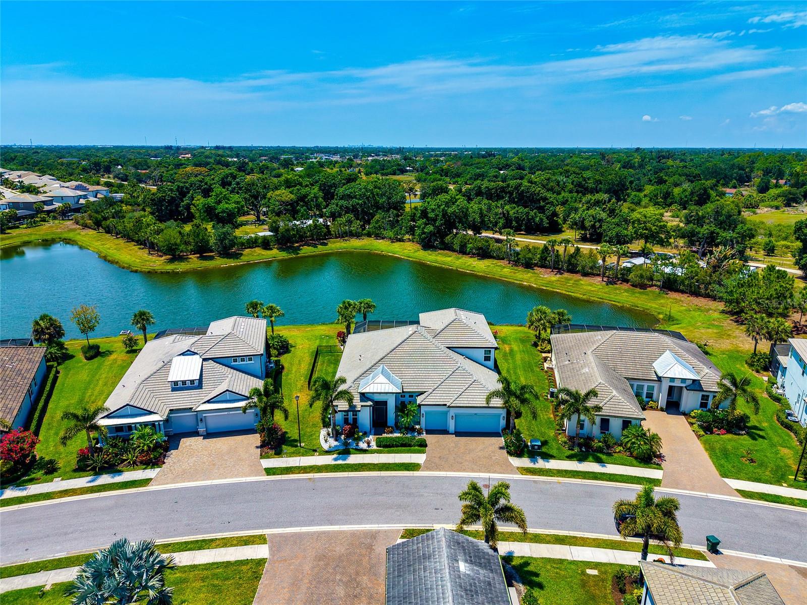 6254 Rivo Lakes Boulevard, FL