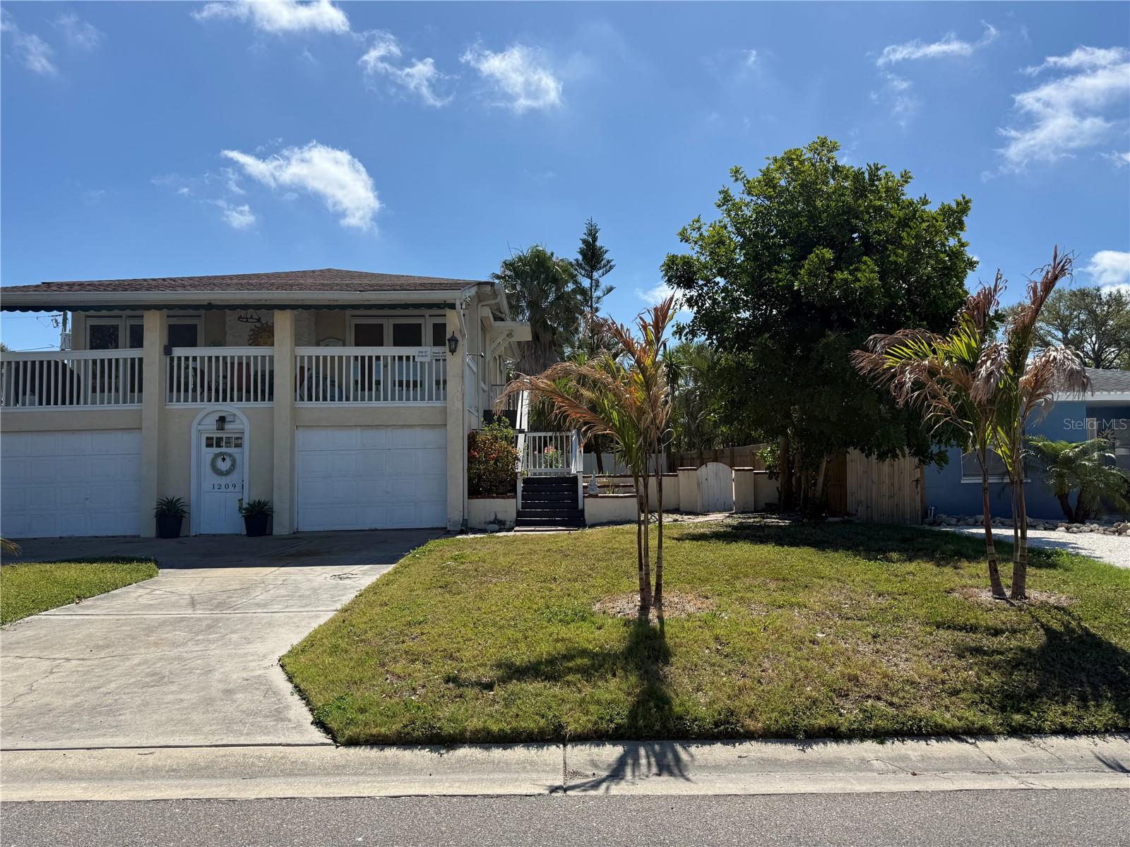 1209 1st Street, FL