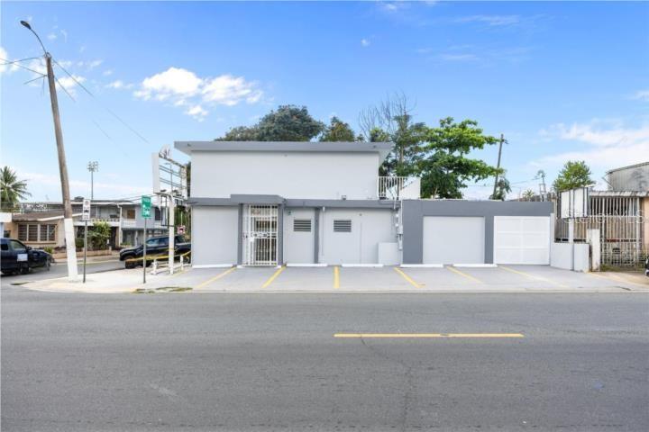 Las Lomas H 22 Ave. San Patricio, PR