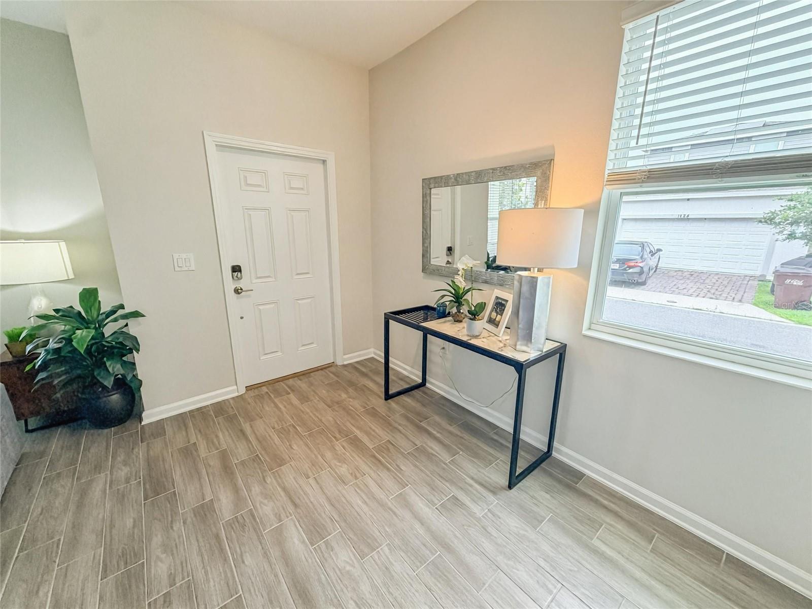 2401 Volunteer Avenue, FL