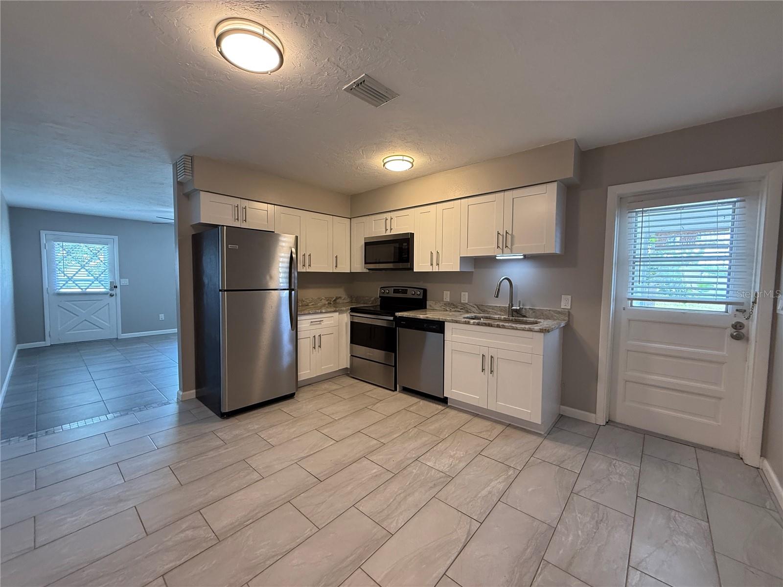 606 Briarwood Road, FL