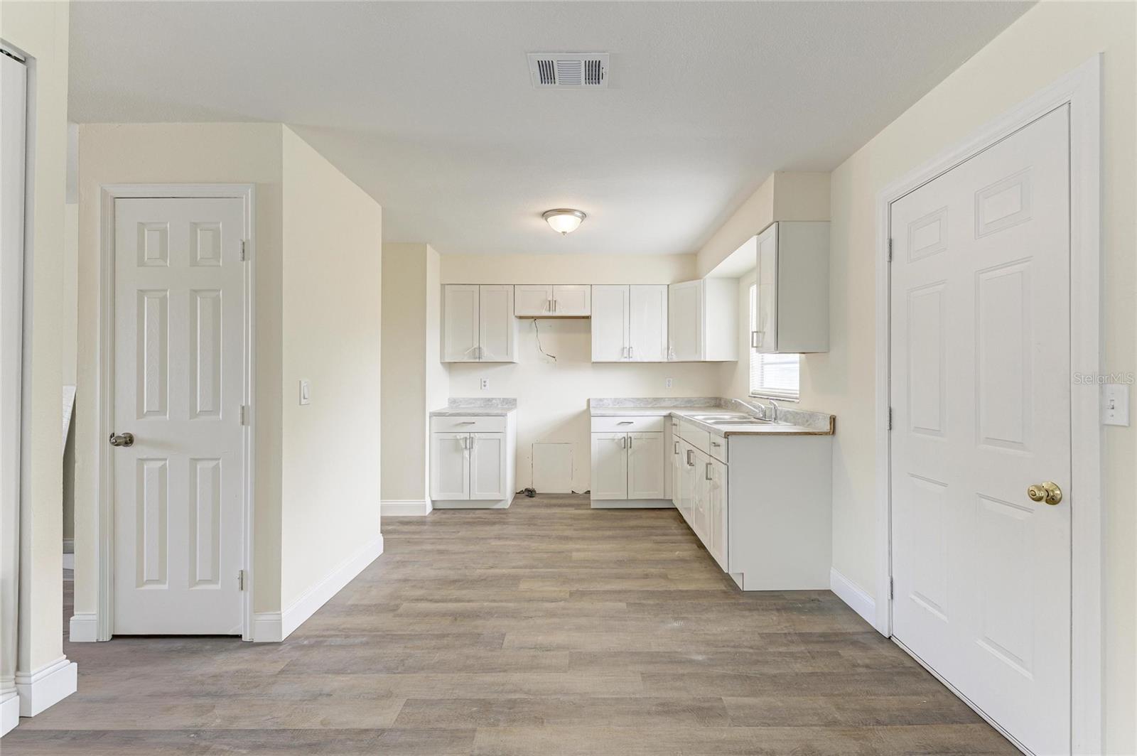 3012 Clay Circle, FL