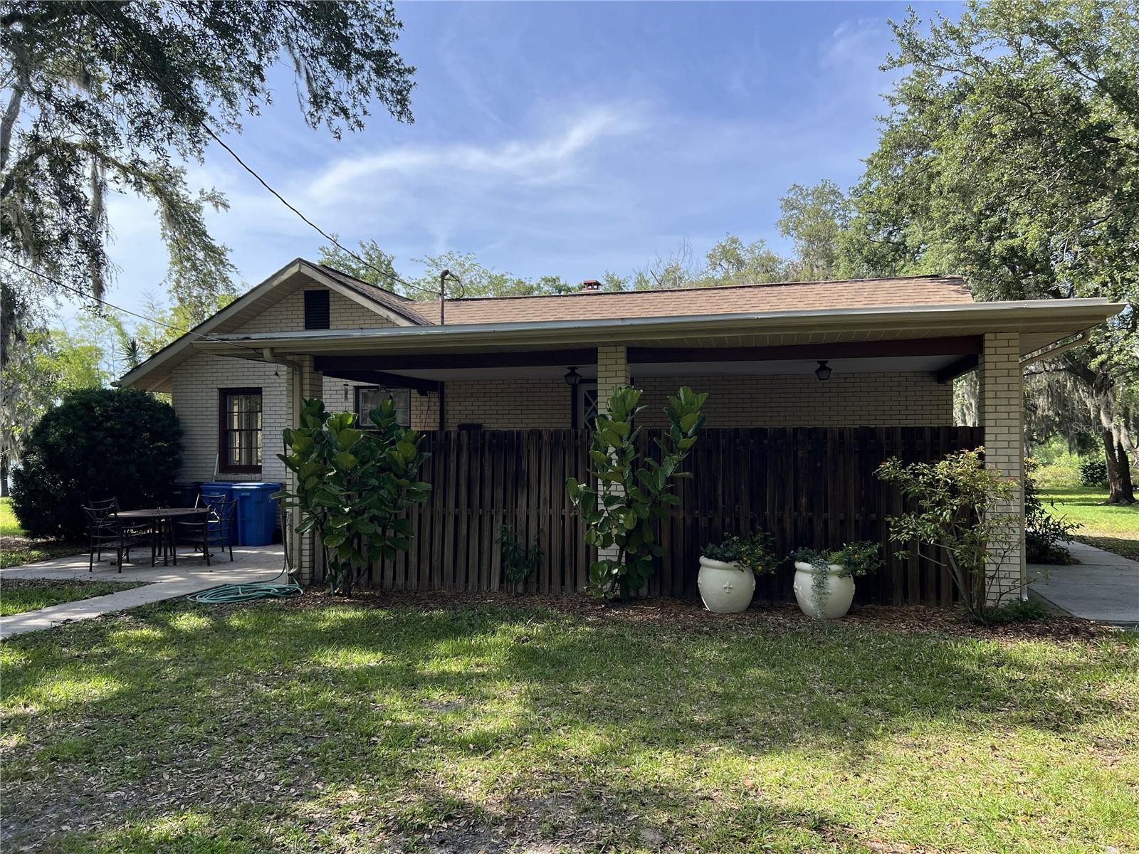 16902 Crawley Road, FL
