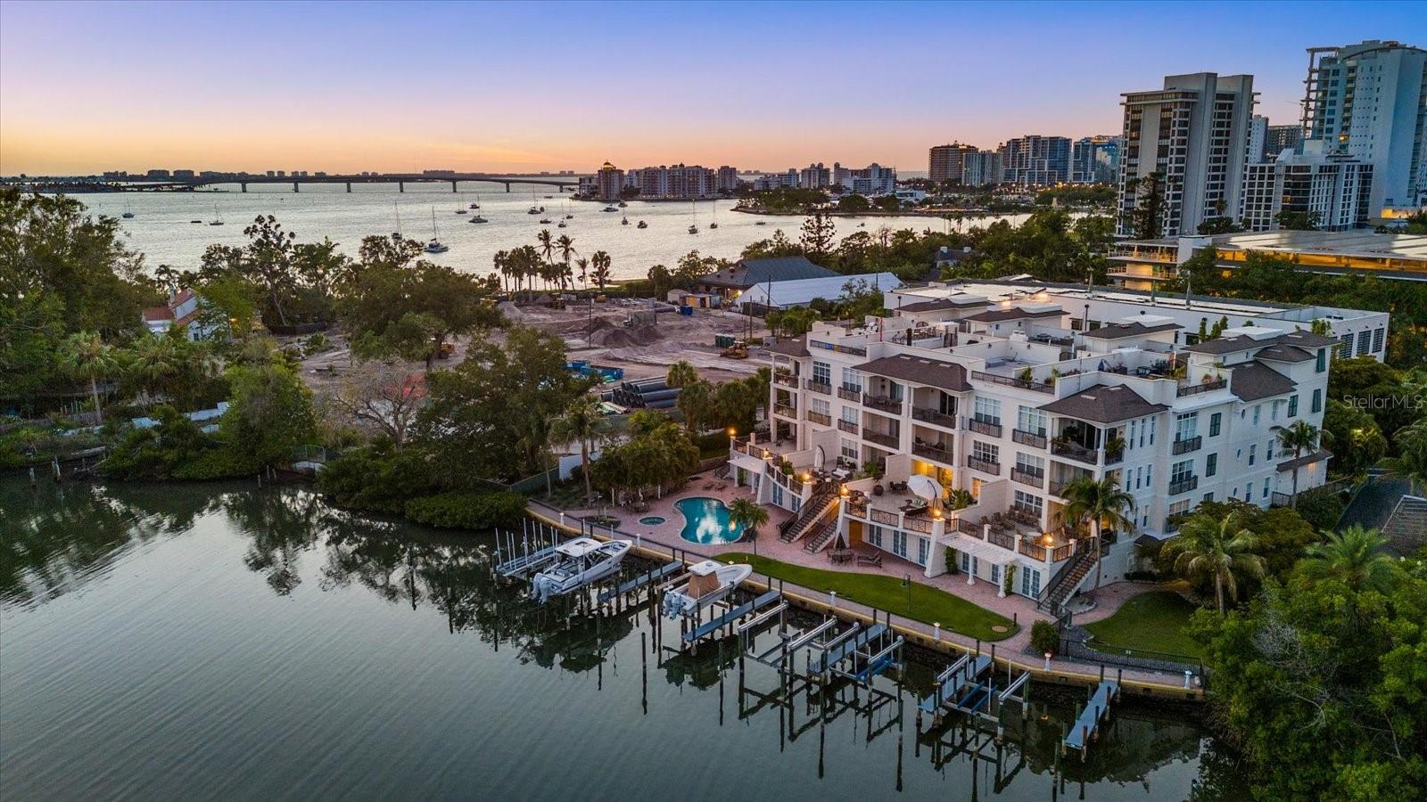 888 Orange Avenue, FL