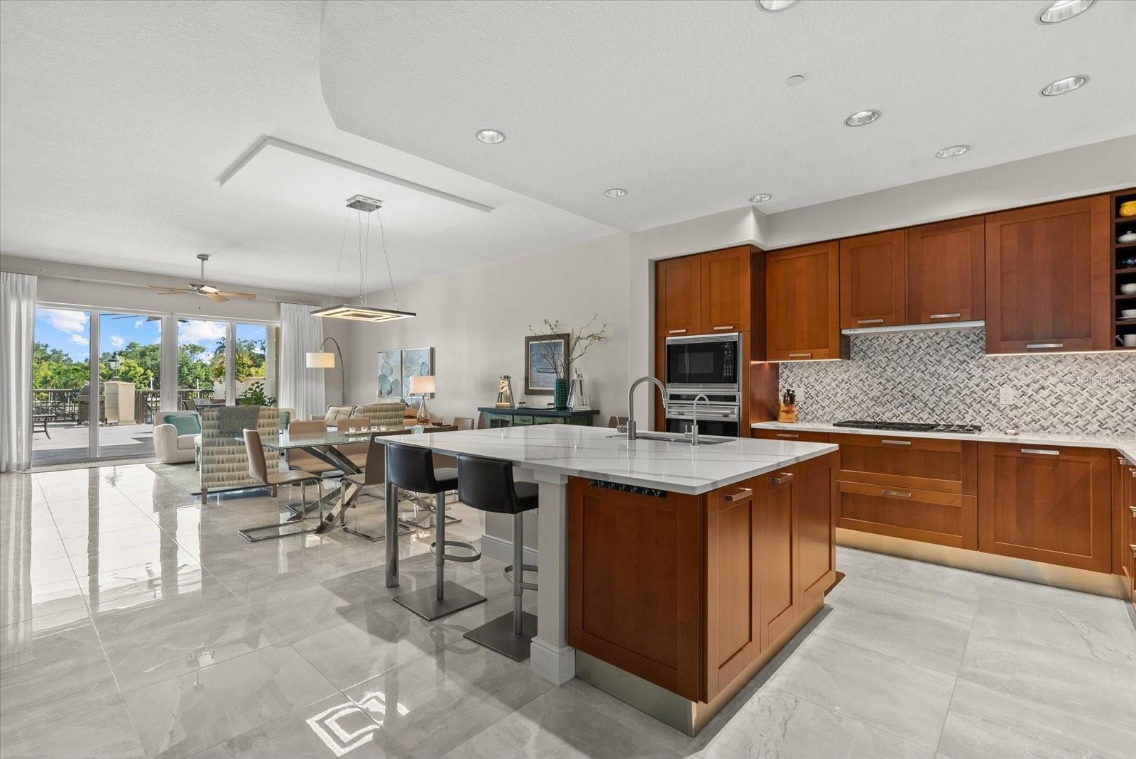 888 Orange Avenue, FL