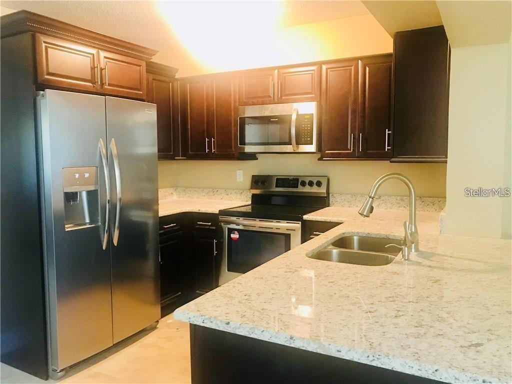 23 College Drive, FL