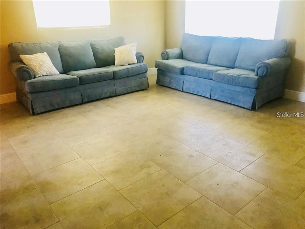 23 College Drive, FL