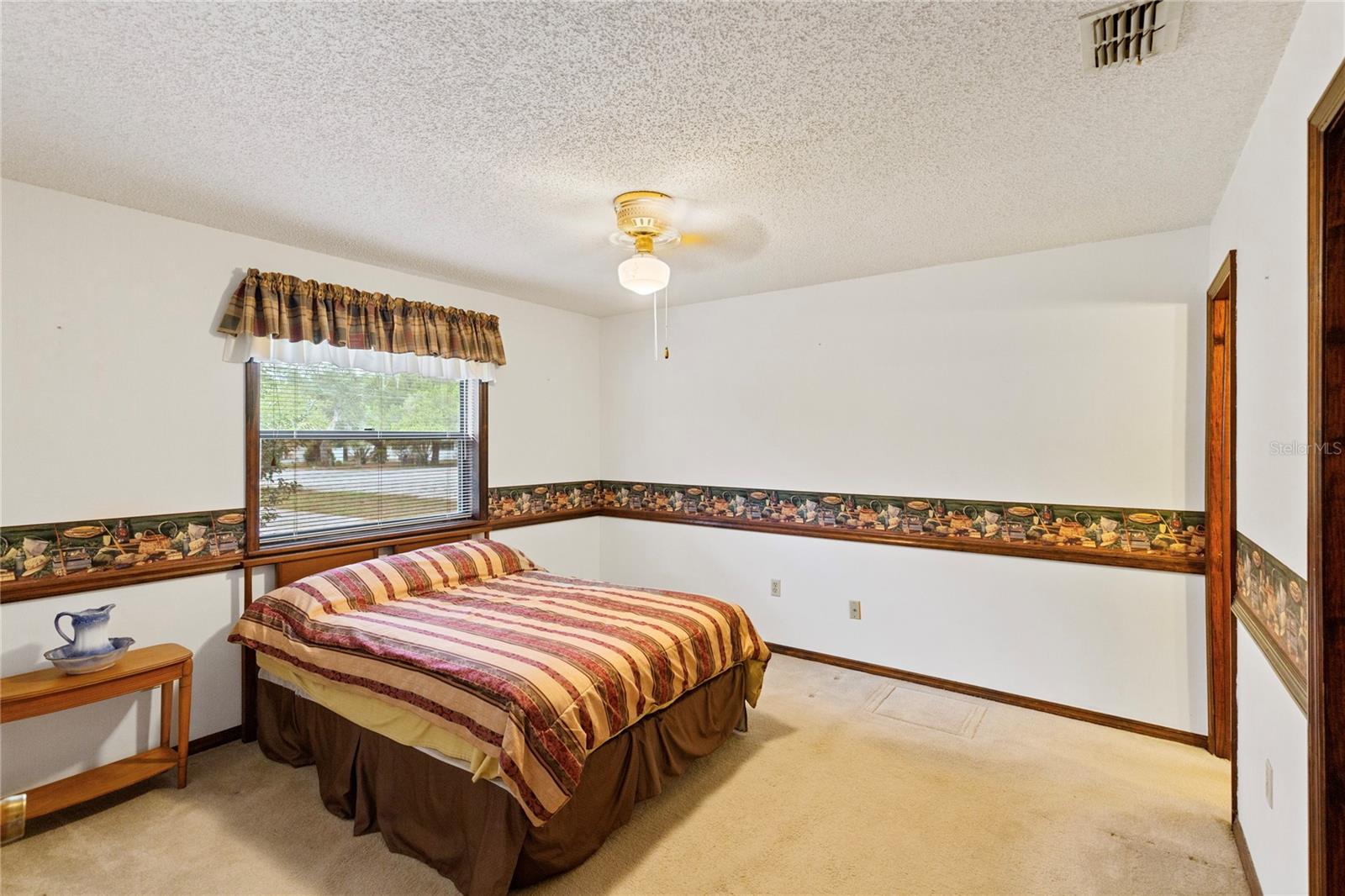 3377 Memory Lane, FL
