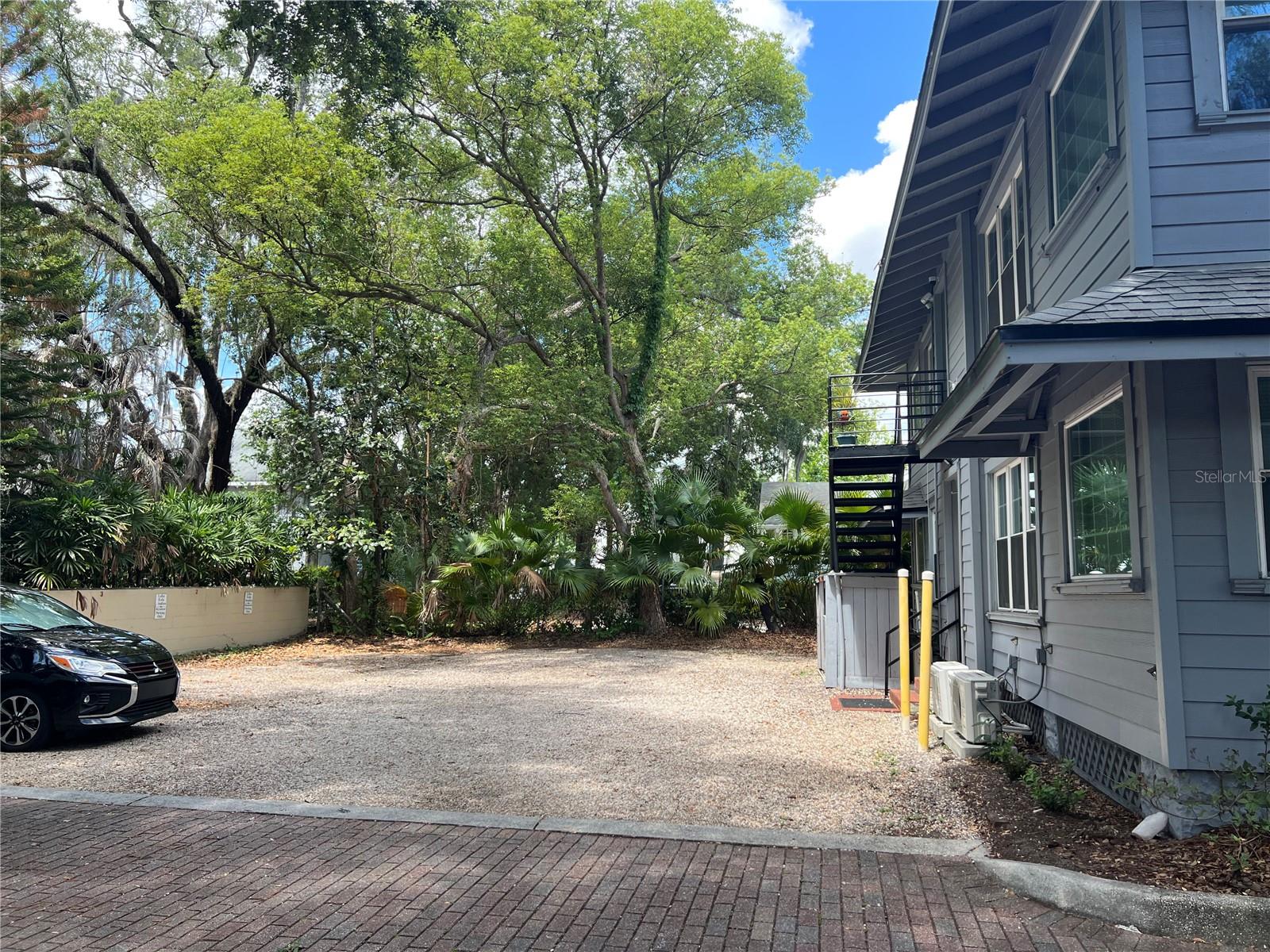 510 E Jackson St, FL