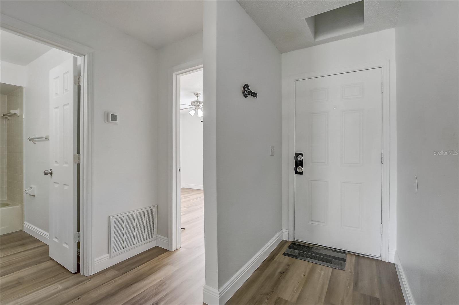 2719 Hunt Club Lane, FL