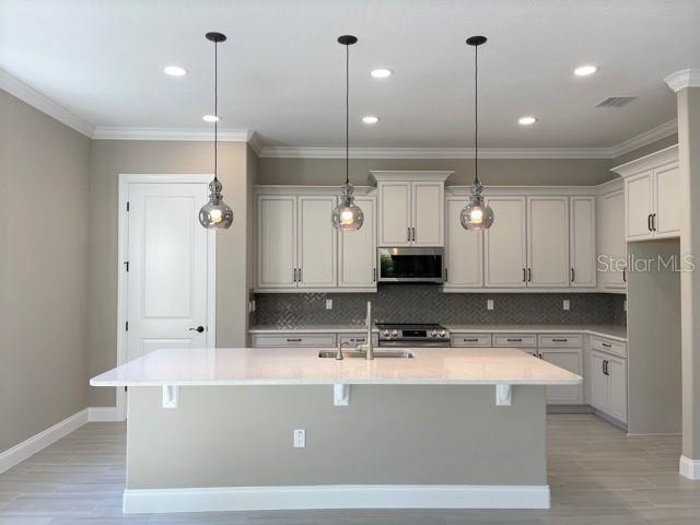 7 Oasis Circle, FL