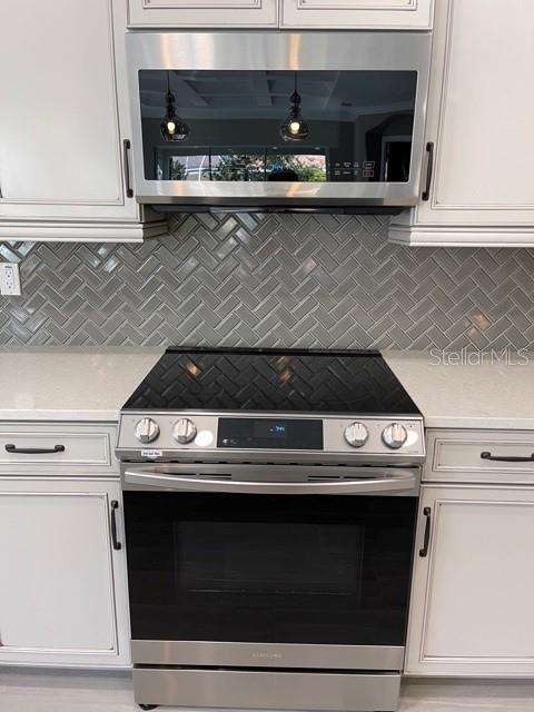 7 Oasis Circle, FL