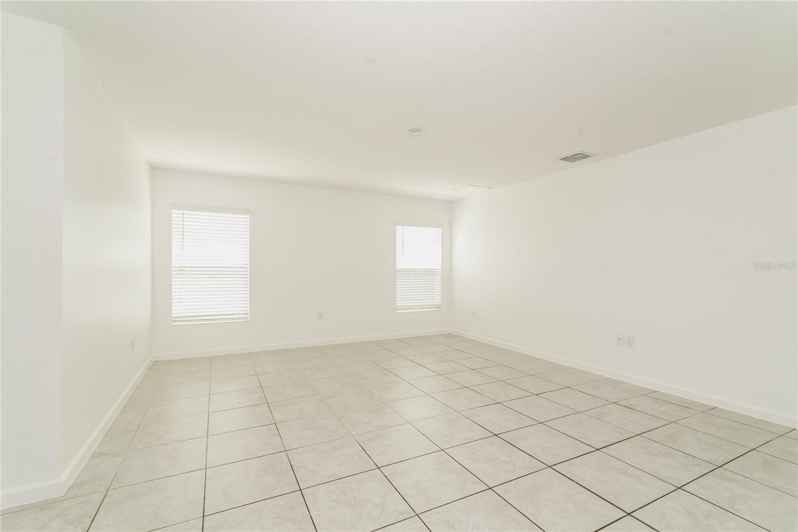 1473 Lucerne Loop Road, FL