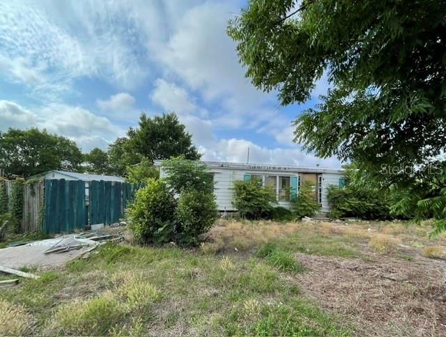 12024 Lakeview Drive, FL