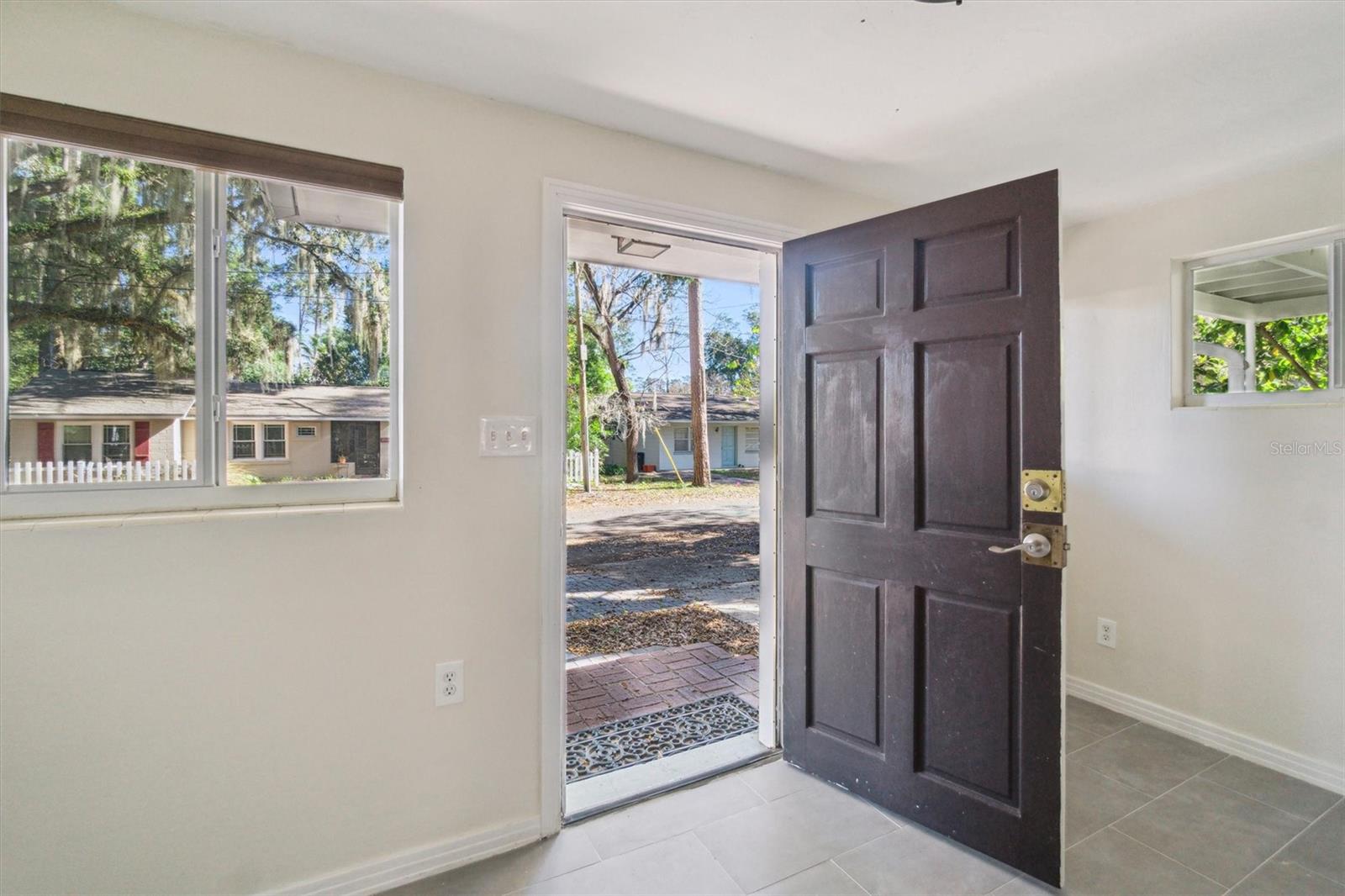 2114 7th Terrace, FL
