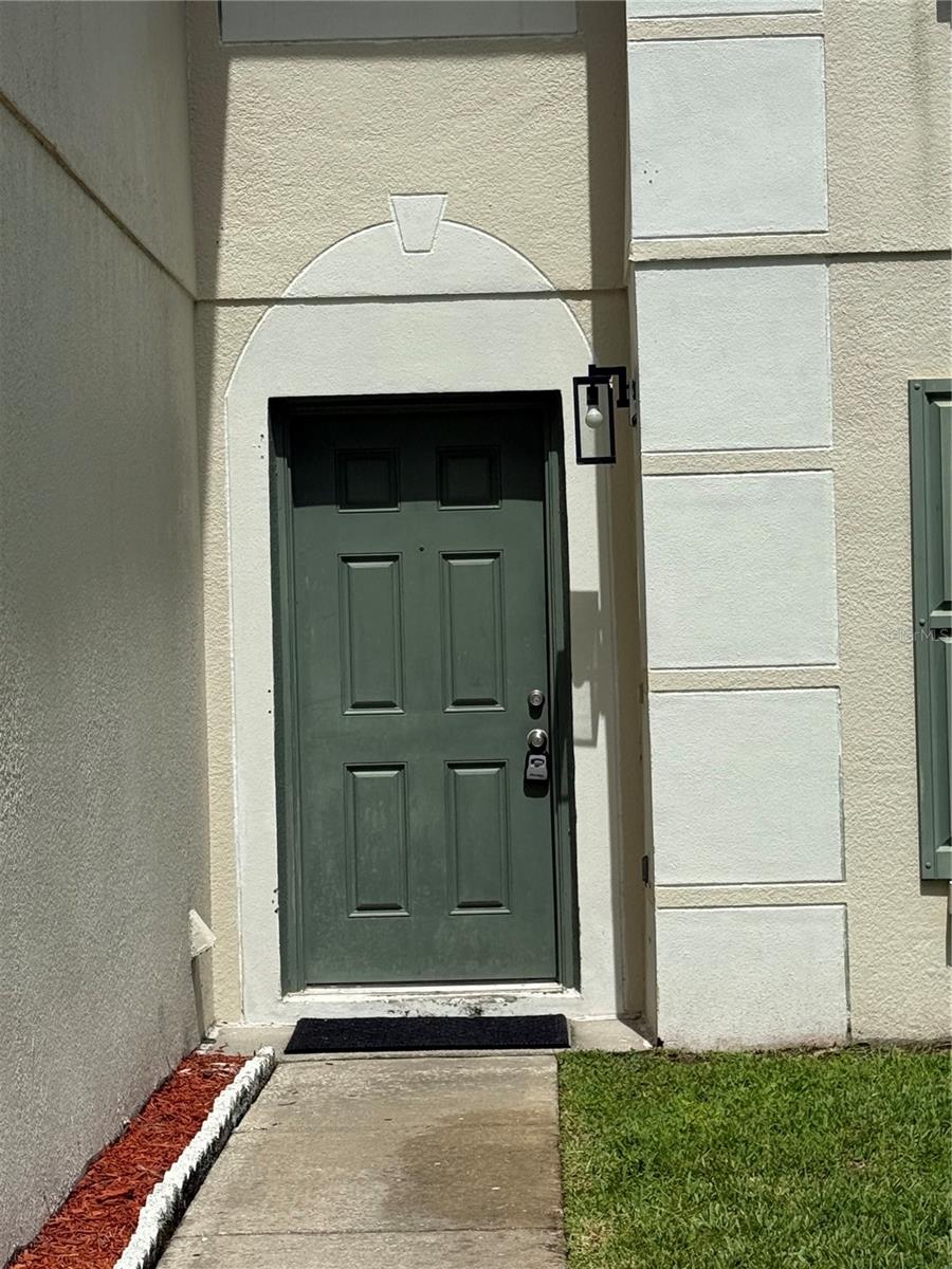 707 Battery Pointe Drive, FL