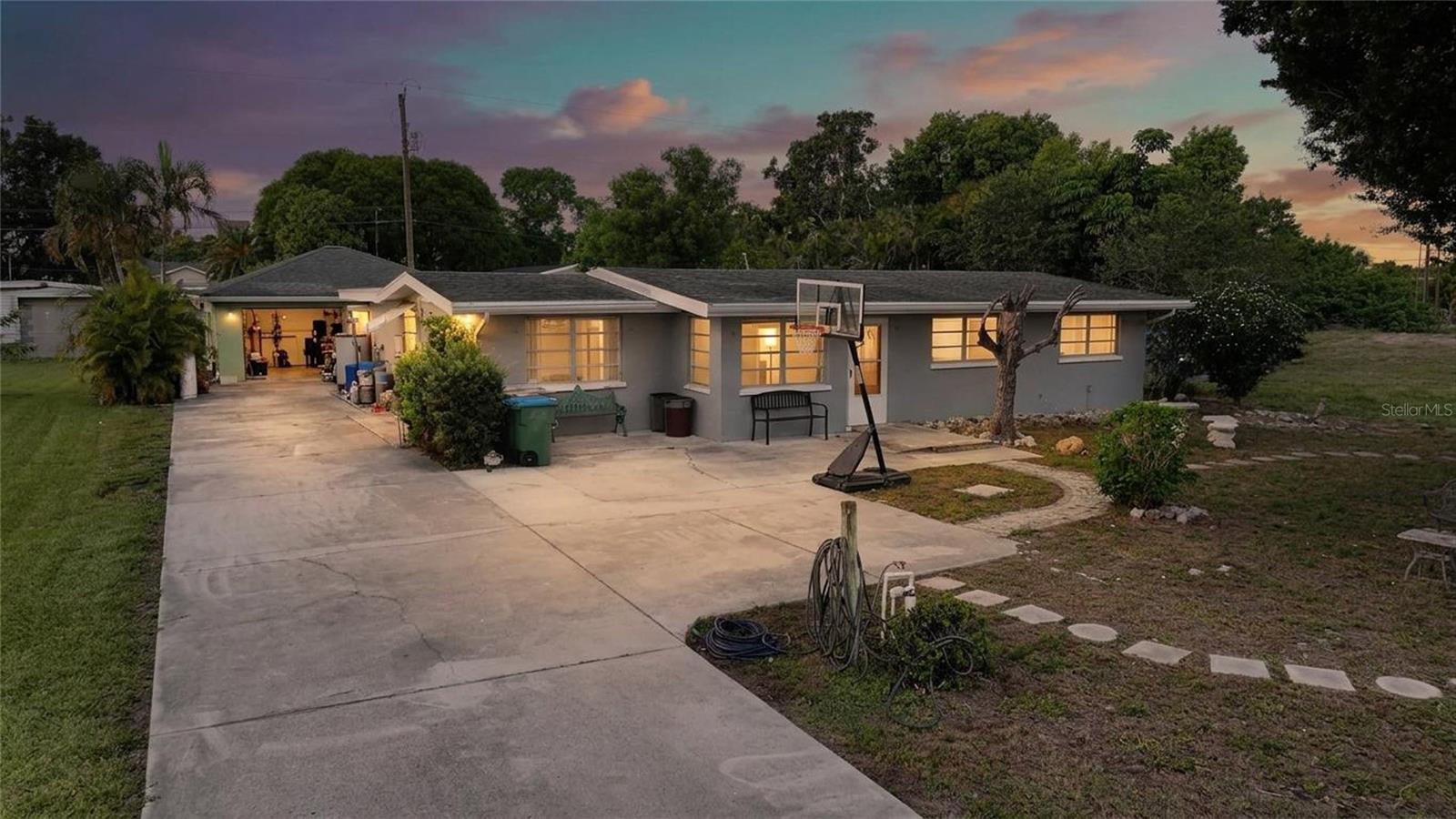 1201 Alabar Lane, FL