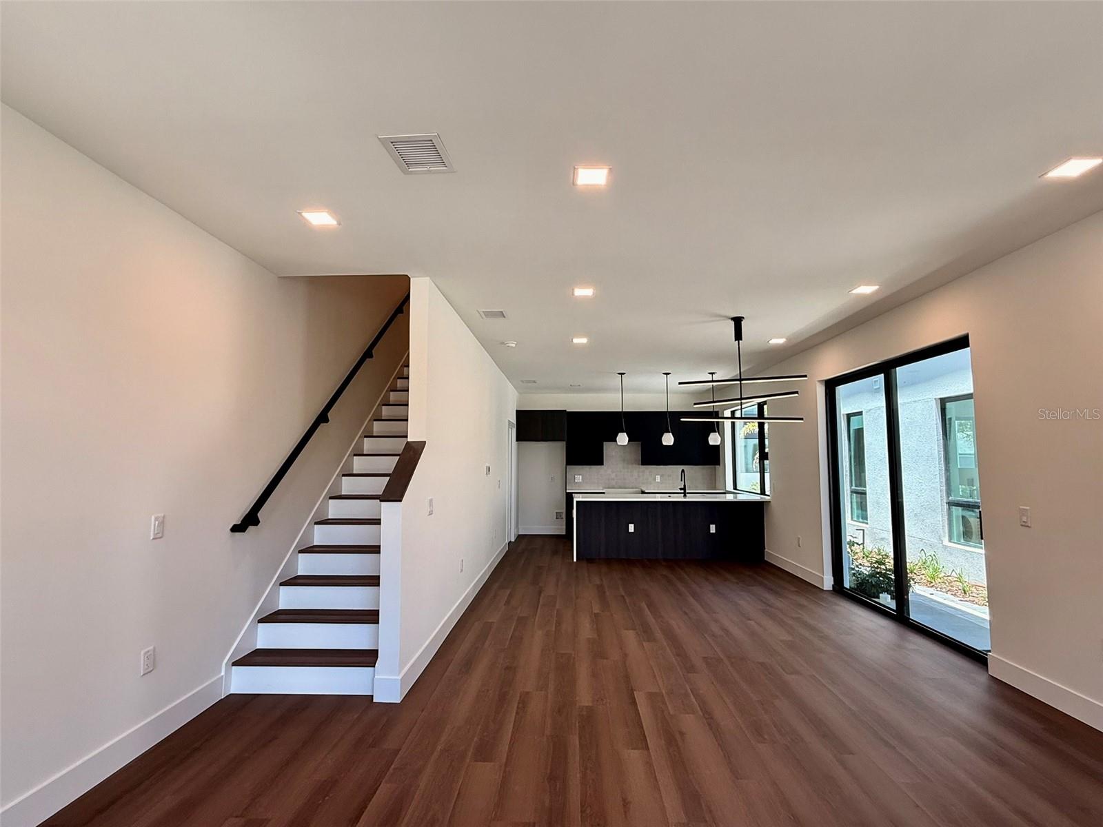 100 36th Street, FL