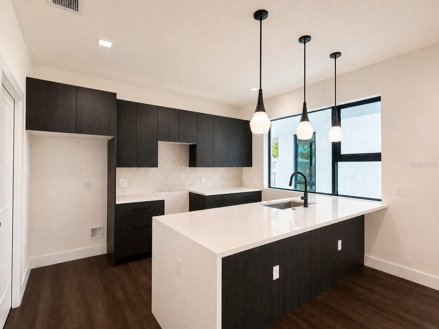 100 36th Street, FL
