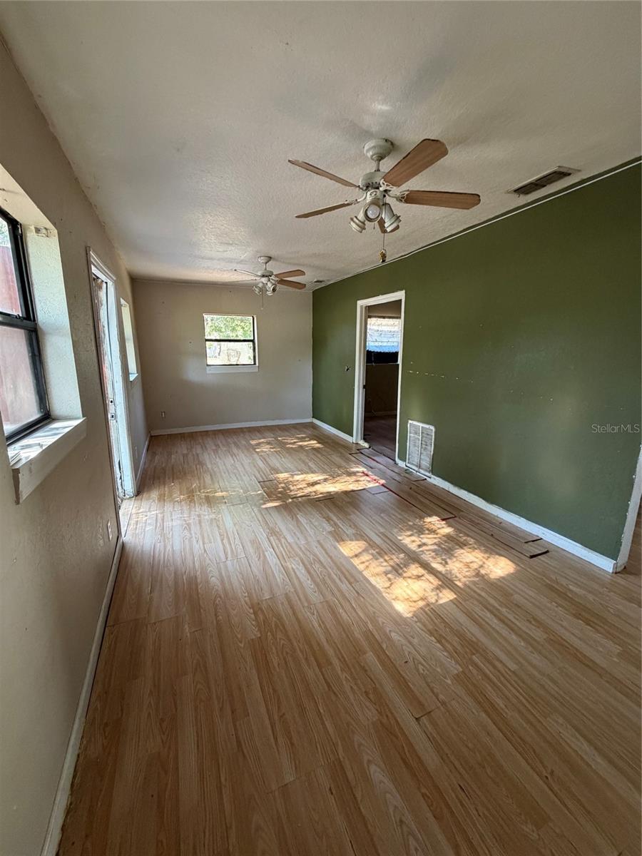 10114 Columbus Drive, FL
