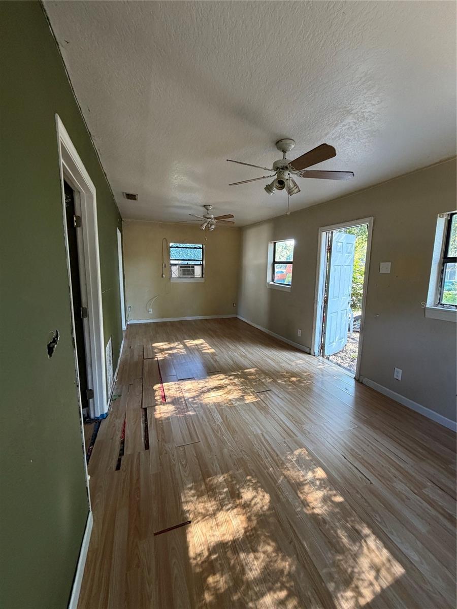 10114 Columbus Drive, FL