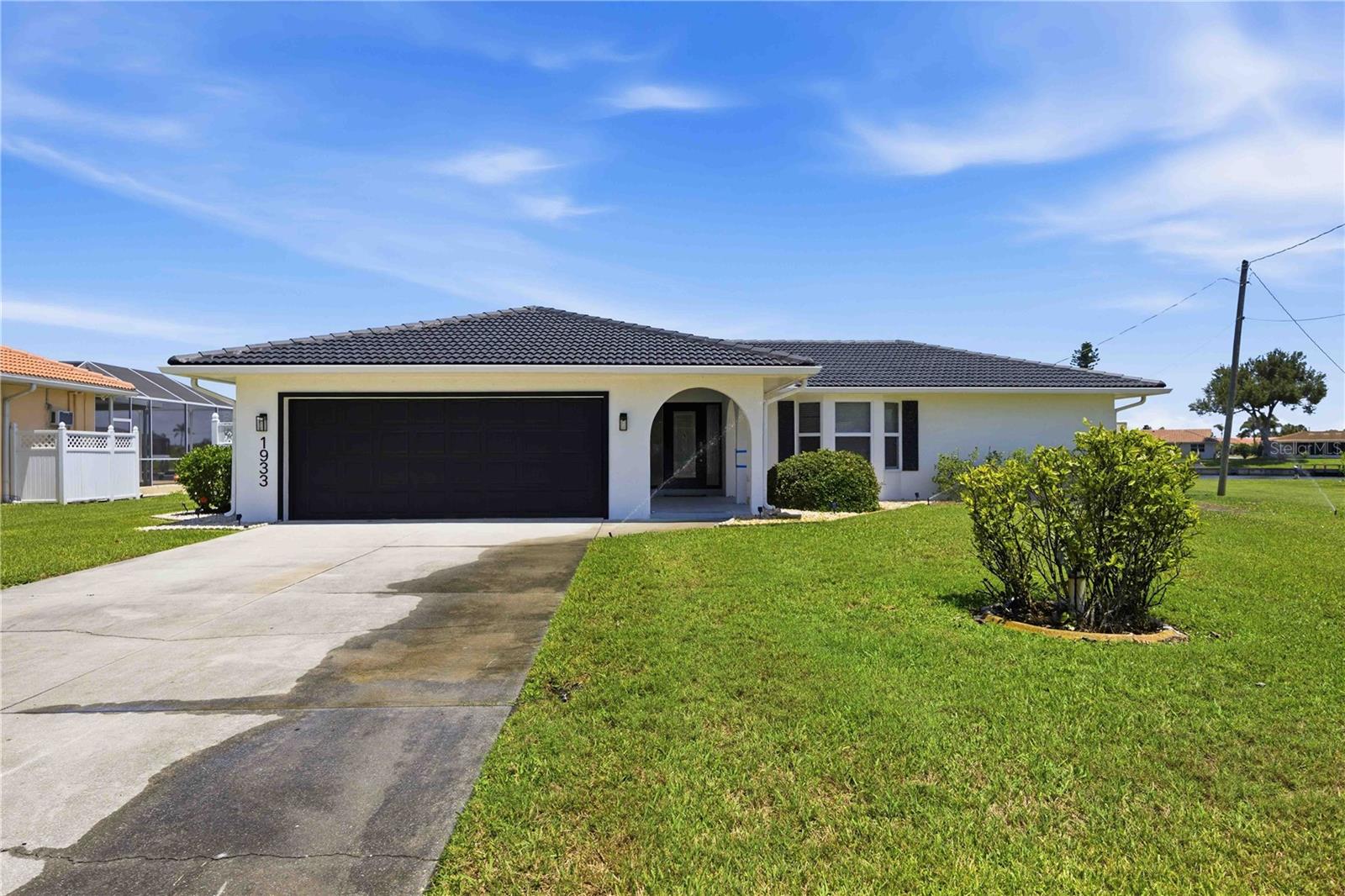 1933 Fairview Drive, FL