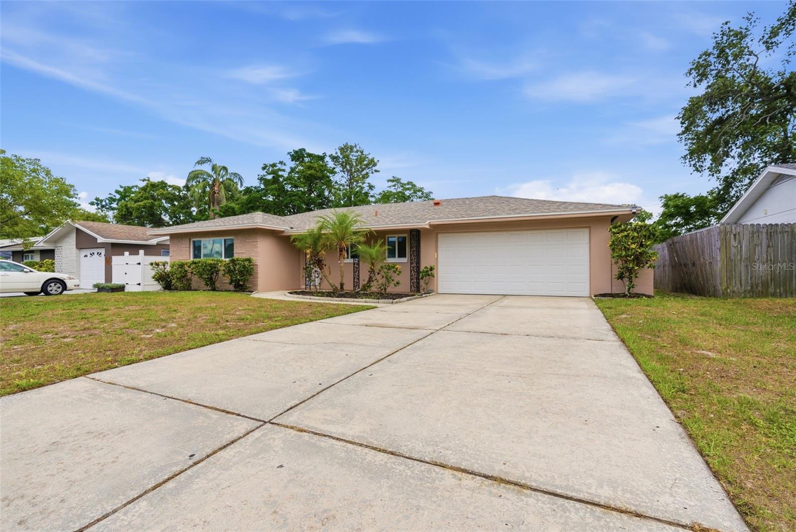 2465 Brentwood Drive, FL