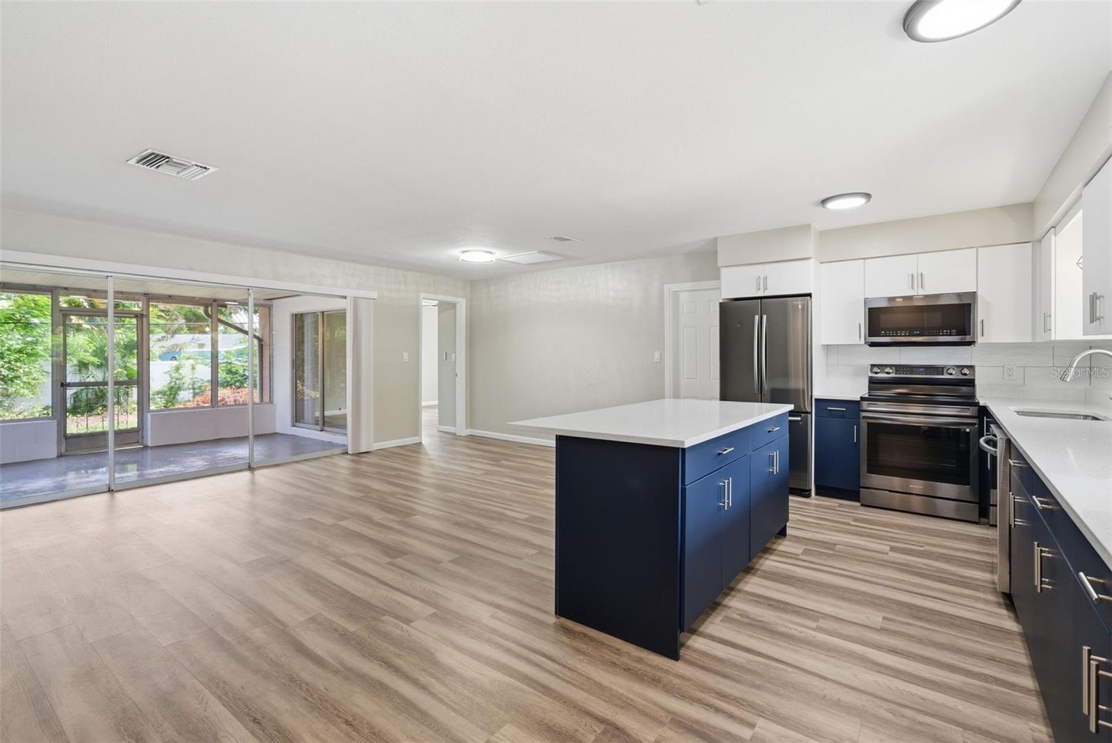 2465 Brentwood Drive, FL