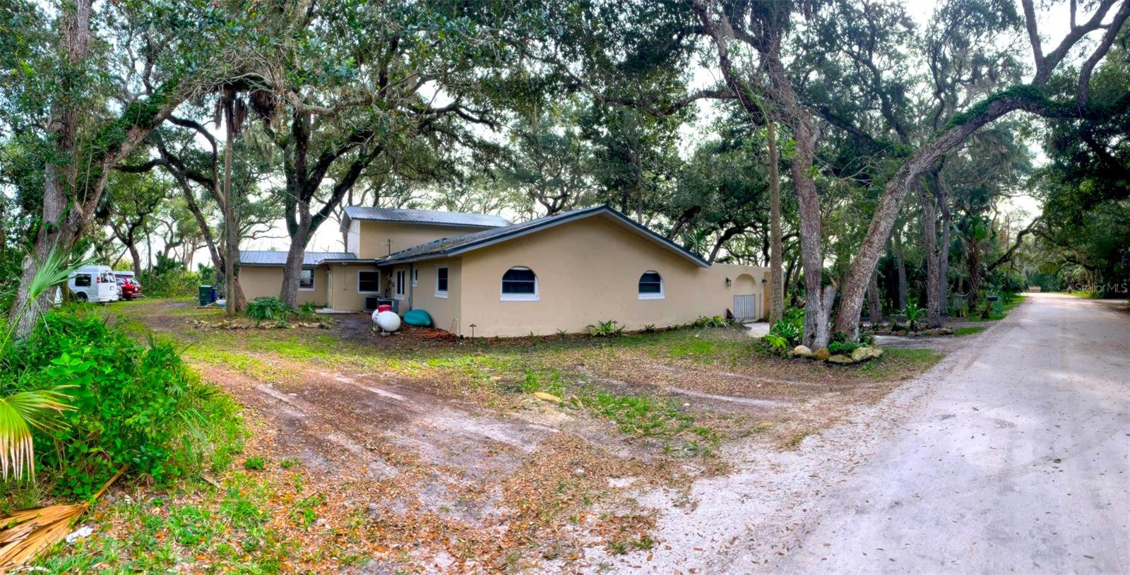 3 Elizabeth Drive, FL