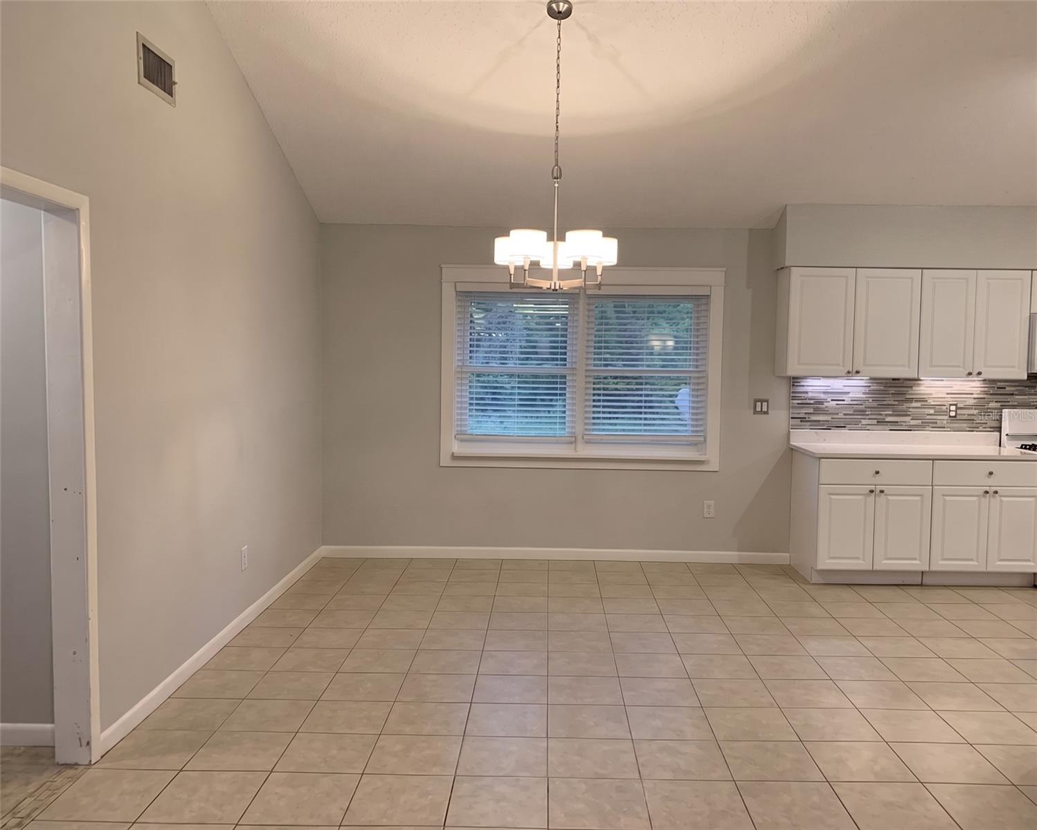 3 Elizabeth Drive, FL