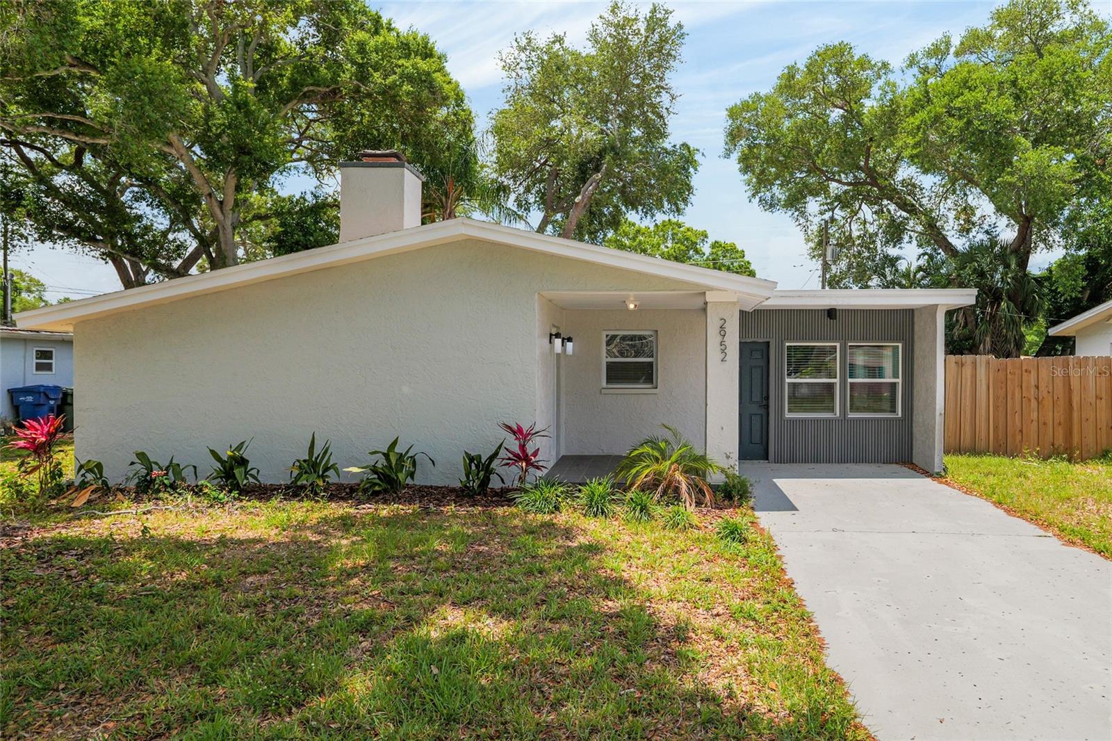 2952 Webley Drive, FL