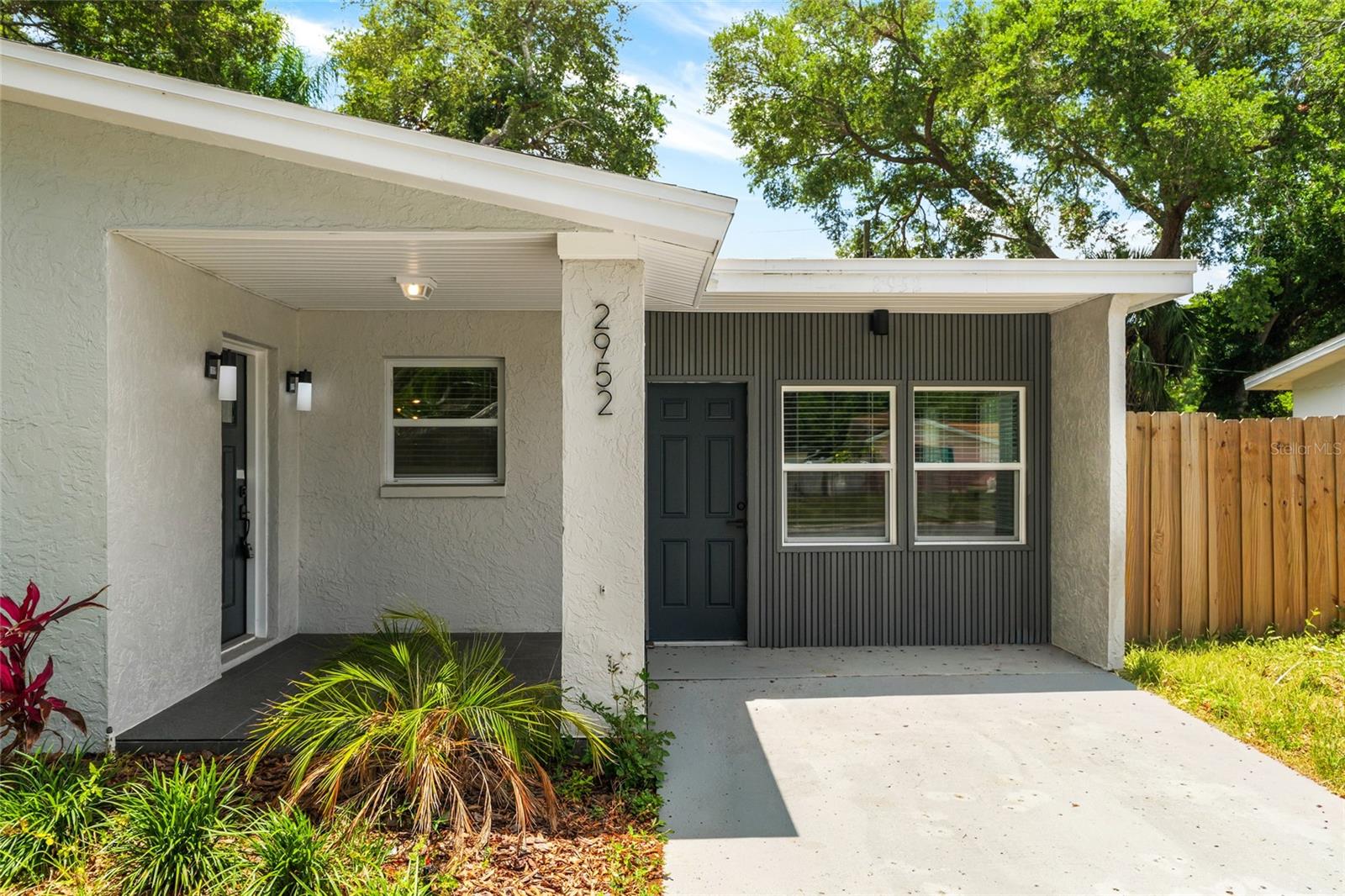 2952 Webley Drive, FL