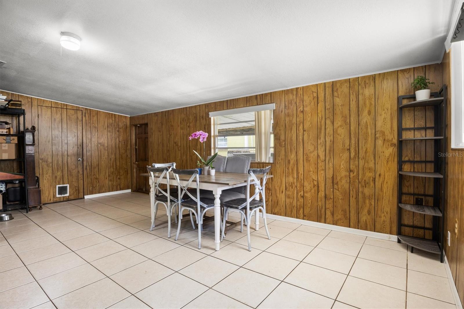 1307 Mayflower Drive, FL