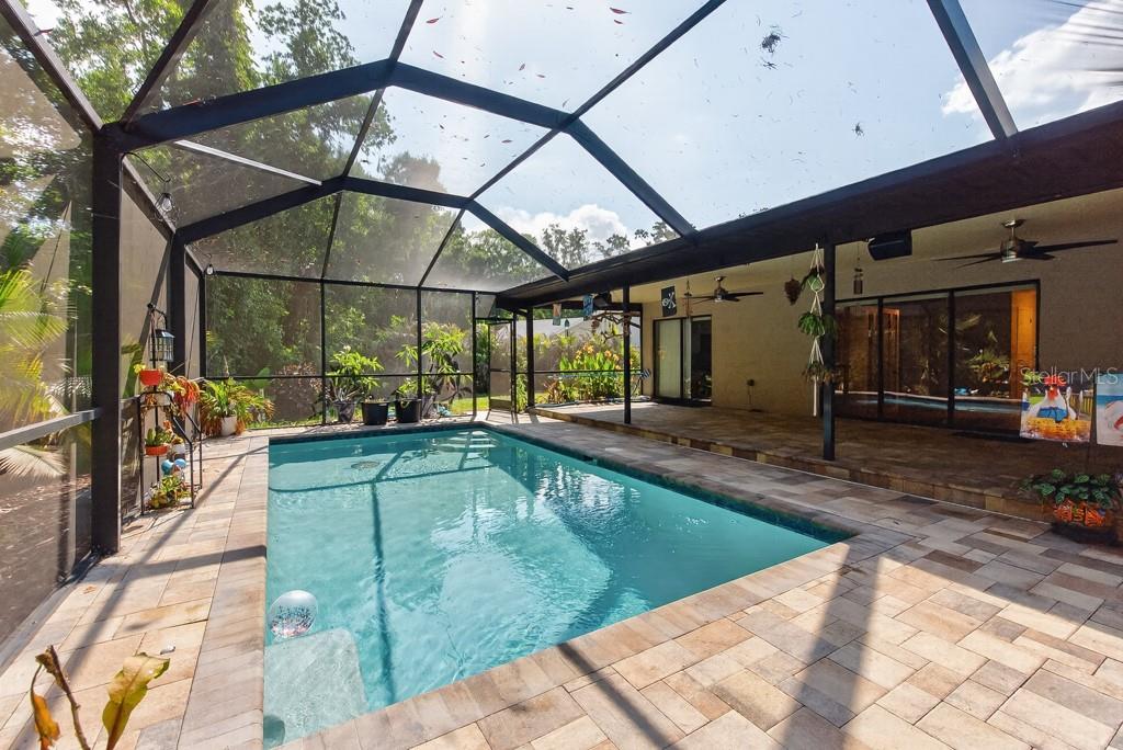 2735 Cypress Hollow Court, FL