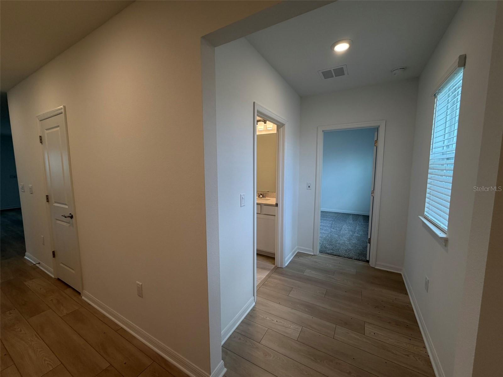 5646 Enchanted Meadow Aly, FL