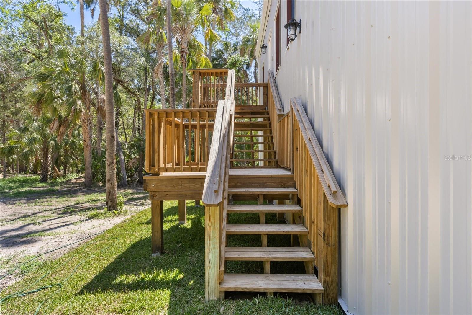 10408 Larchwood Street, FL