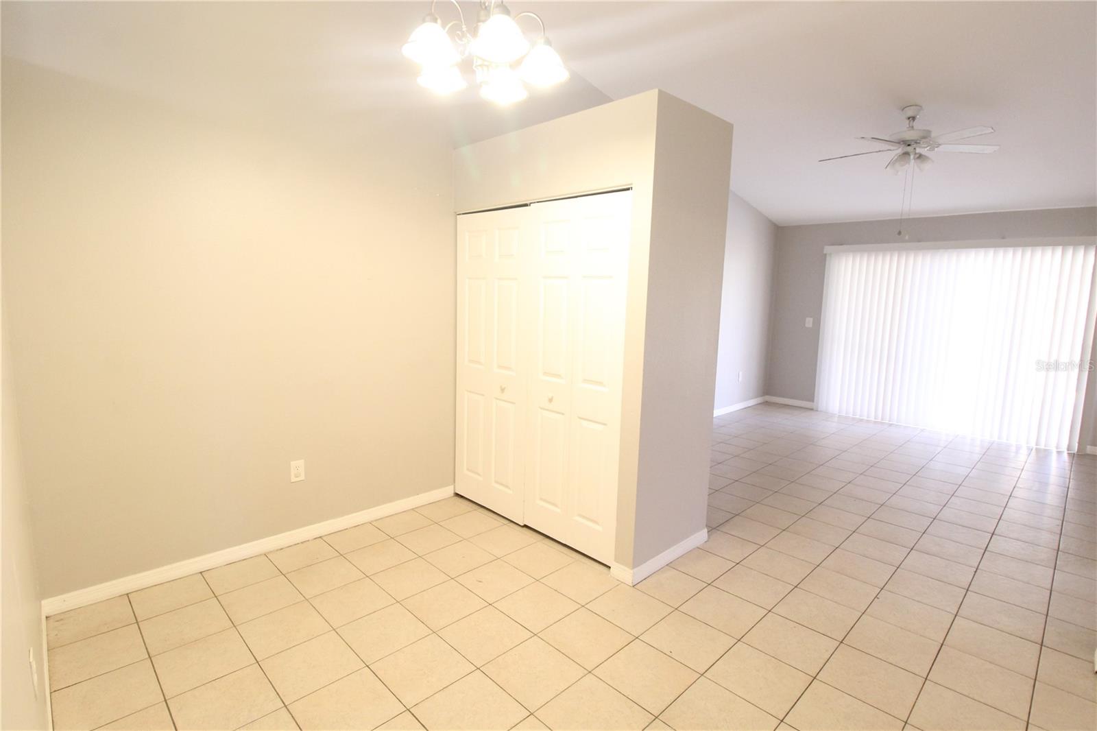 864 Hand Ave, FL