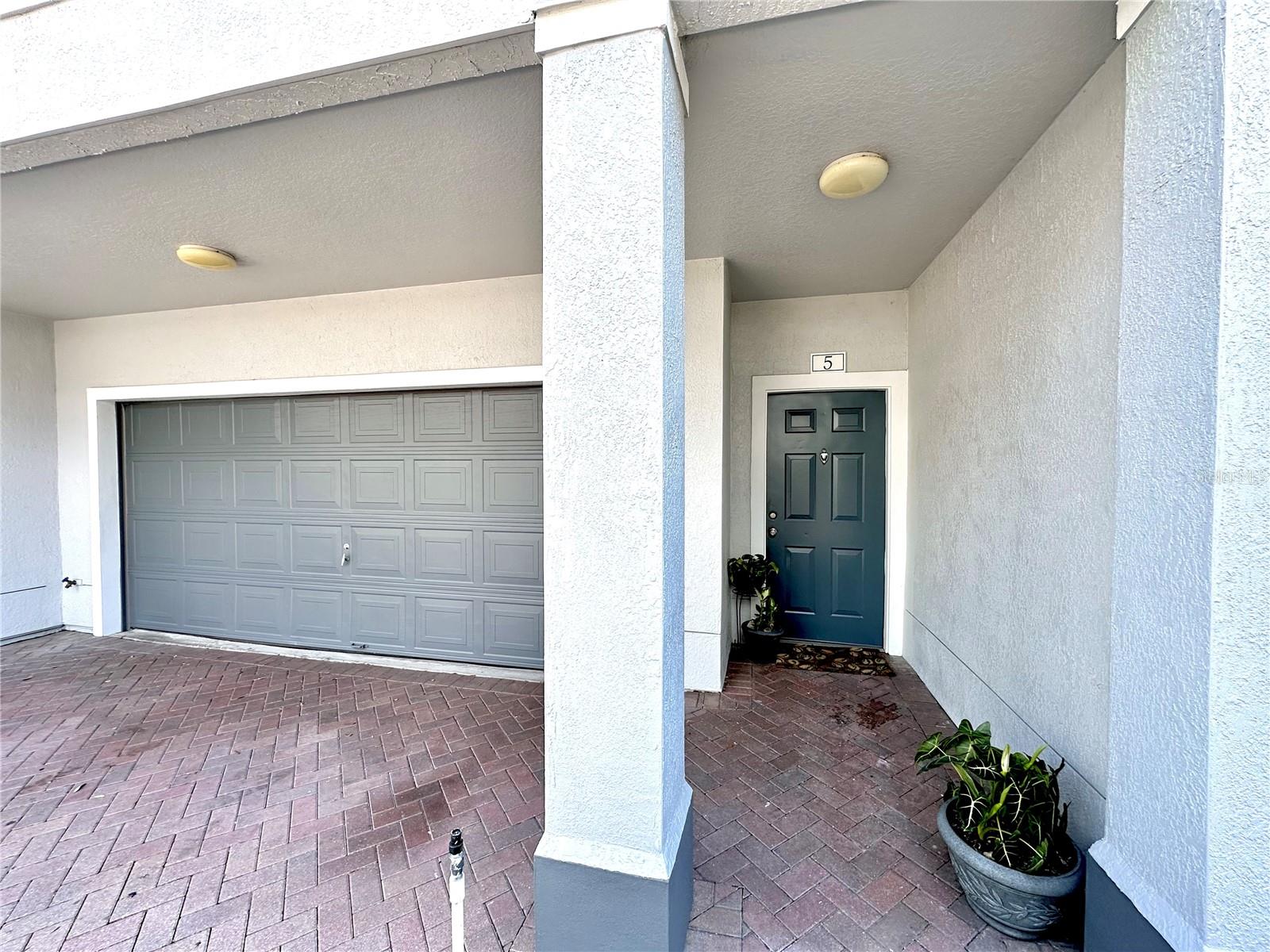 2370 Grand Central Parkway, FL