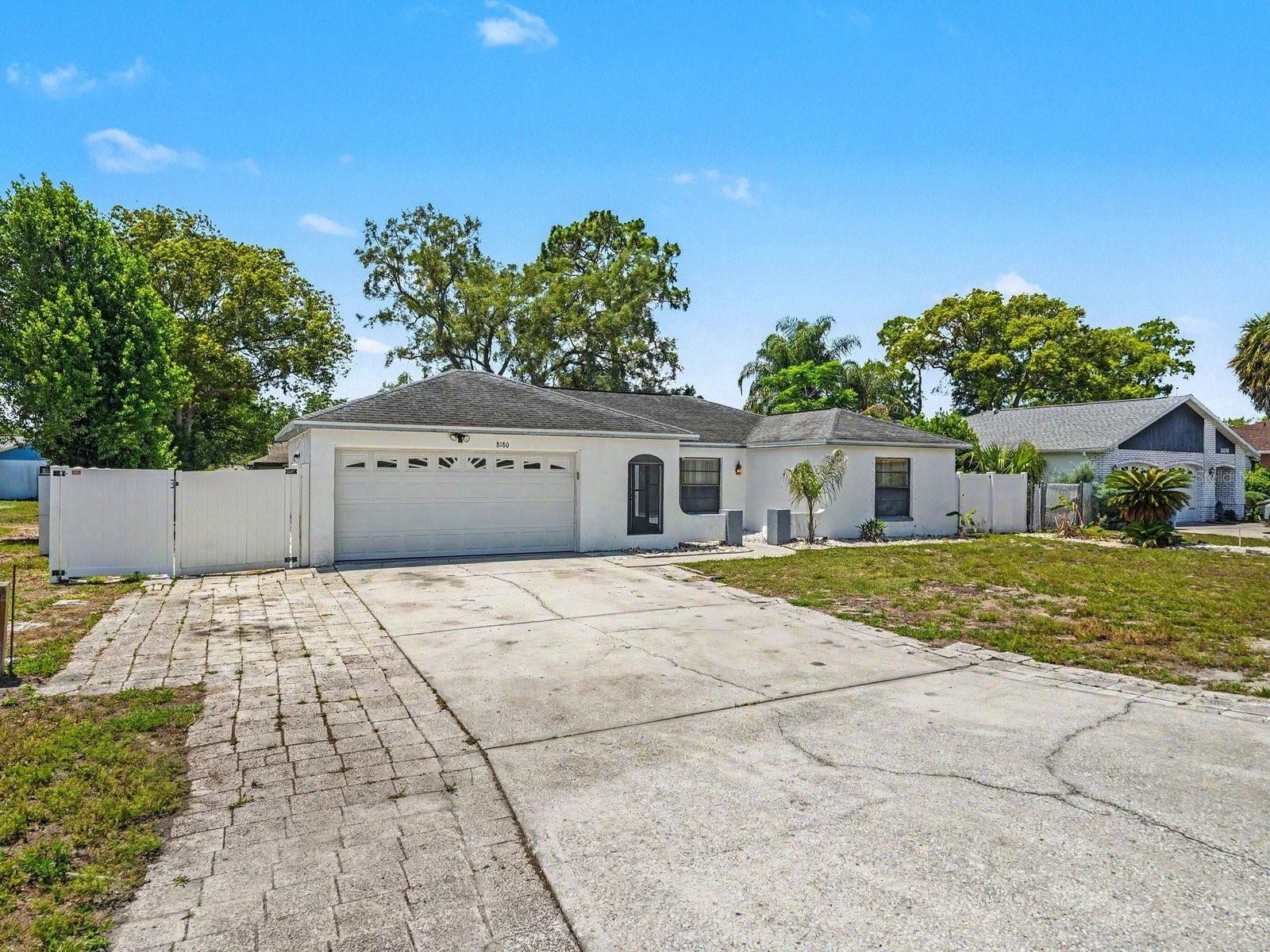 8180 Wooden Drive, FL