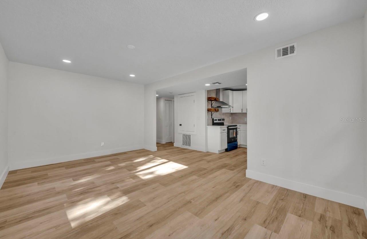 2400 Orange Avenue, FL