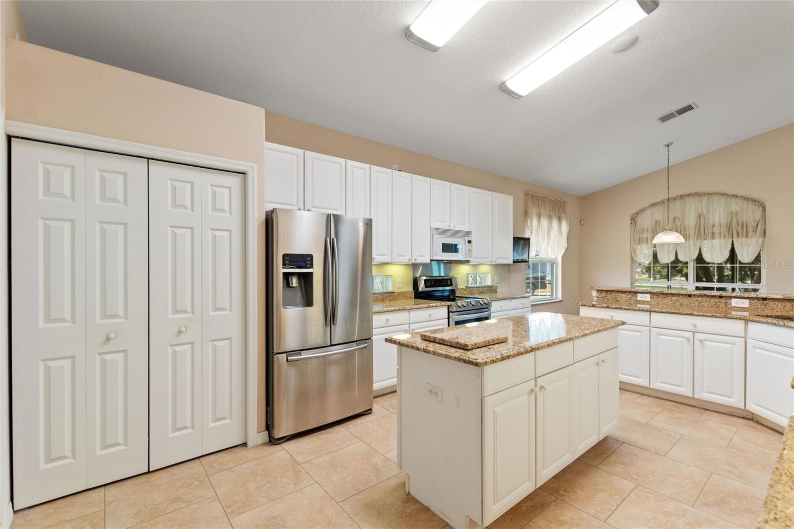 455 Ashton Dr, FL