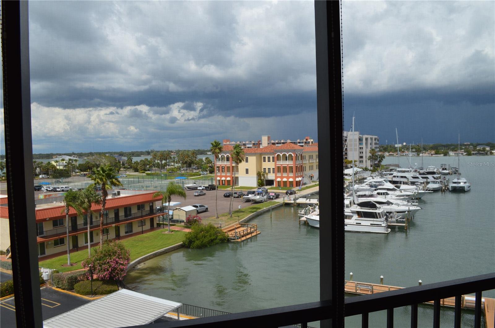 10355 Paradise Boulevard, FL