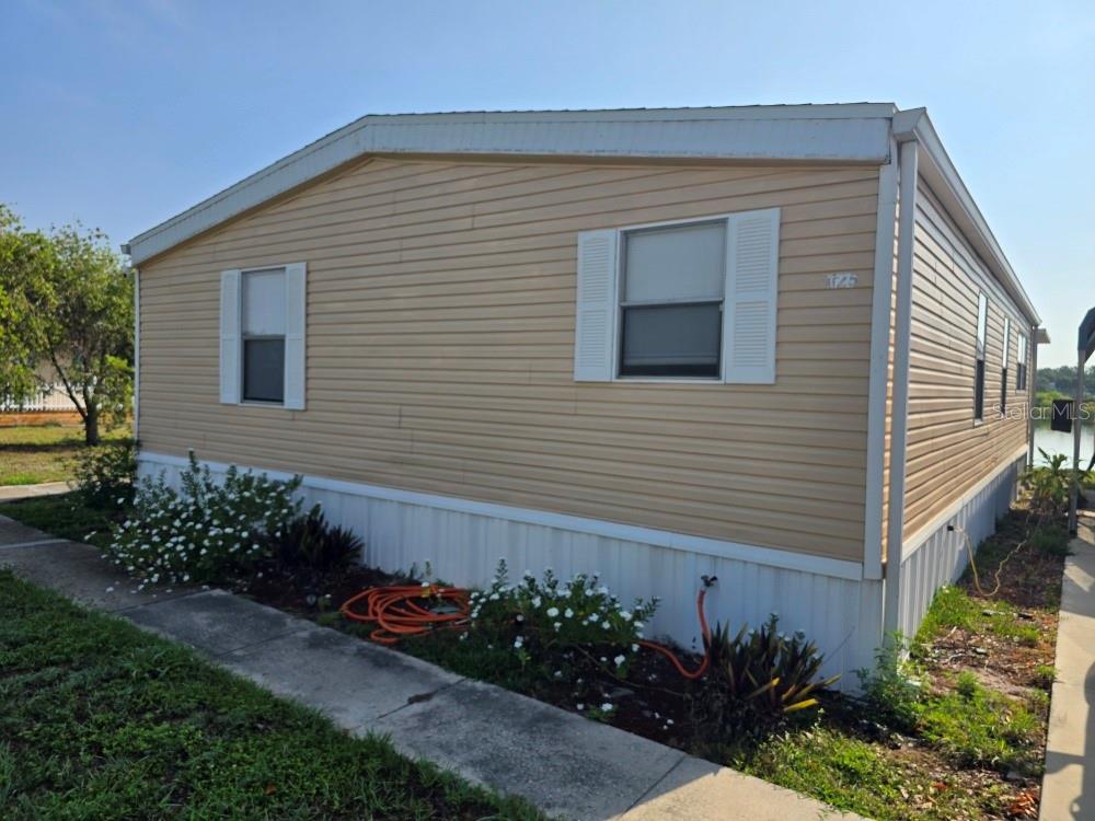 1125 Peninsular Drive, FL