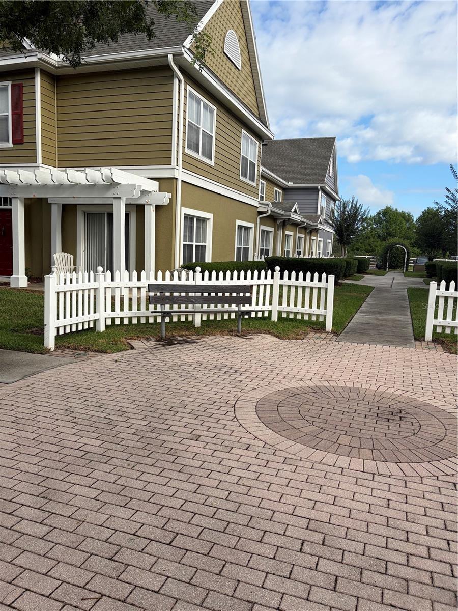 2610 Lodi Circle, FL